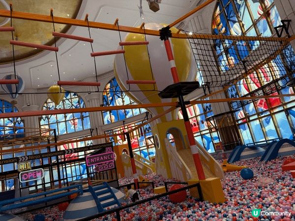 珠海橫琴梧桐樹酒店，酒店內有好大的兒童樂園，好吸引！