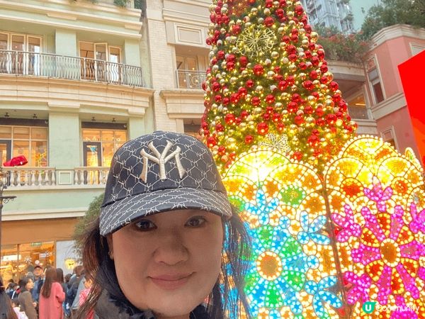 用上最靚的護膚品，保護肌膚，出外要搽防曬，到了囍帖街淺水灣影...