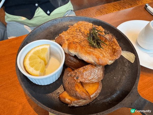 百年老店，食物新鮮，烹調美味，每次都期待去光顧此餐廳何文田長...