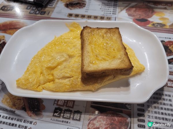 行完灣仔會展展覽，晚上必會去這間餐廳吃常餐，價錢平，味道不錯...