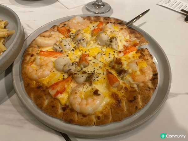 趁住聖誕節同朋友去咗牧羊少年咖啡館慶祝，BBQ 醬豬肋骨真係...