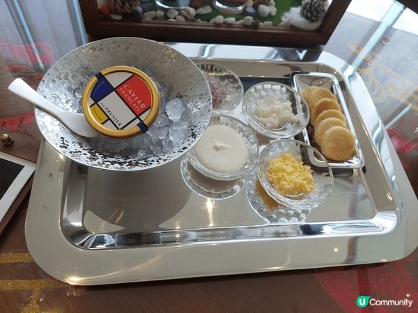 好開心去了香港嘉里酒店體驗「冬日閃耀綻放」魚子醬下午茶，賣相...