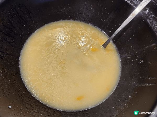 位於旺角，有套餐及自選供選擇，海鮮非常新鮮，隨著海鮮蒸完，海...