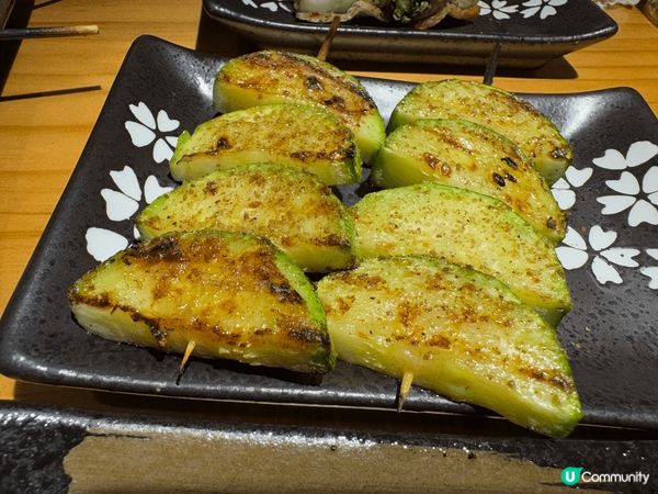 今次試呢間係叫人生有限杯，推介燒豚肉 、燒菠蘿、同埋邪惡嘅明...