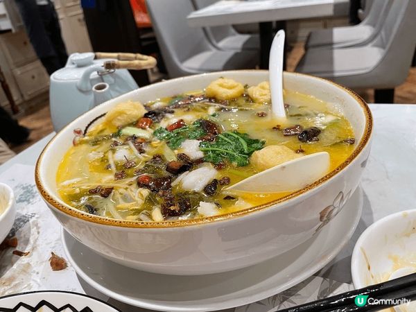 1. 鳳城酒家（順德小炒皇：新鮮熱辣，賣相美觀，色彩繽紛，食...