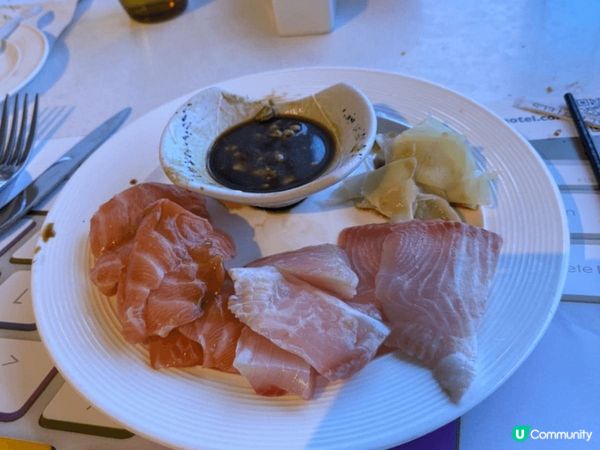 沙田麗豪酒店下午茶自助餐非常出色，人頭湧湧，有好多嘢食，包羅...