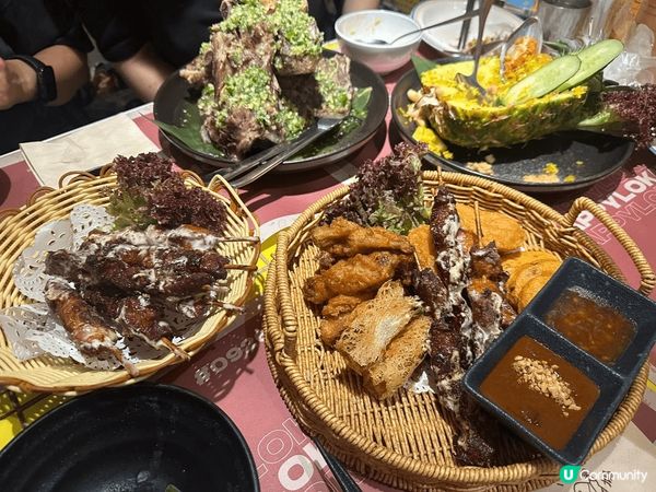 位於旺角交通方便的泰鳩餐廳，食物種類豐富又足料，今次4個人提...