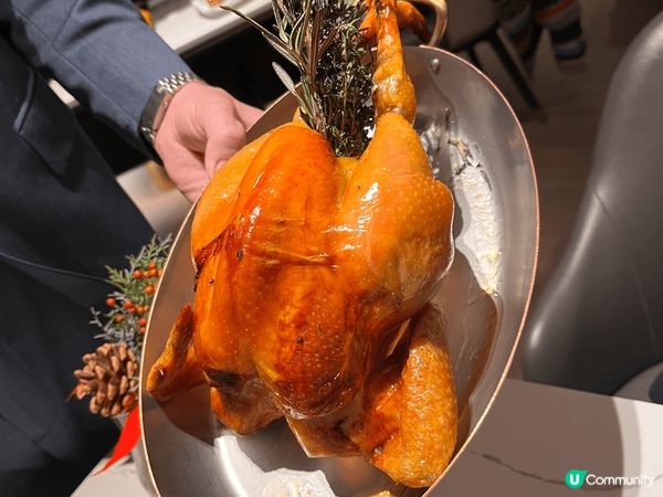 La Brasserie 位於中環擺花街，地理位置優越，人來...