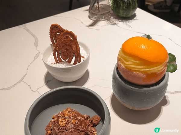 La Brasserie 位於中環擺花街，地理位置優越，人來...