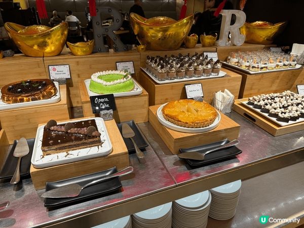 食物選擇比較少但質素唔錯，基本食物都齊，cold cuts ...