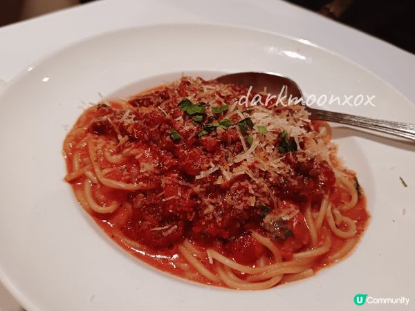 尖沙咀行街行到攰就入咗呢間食下午茶