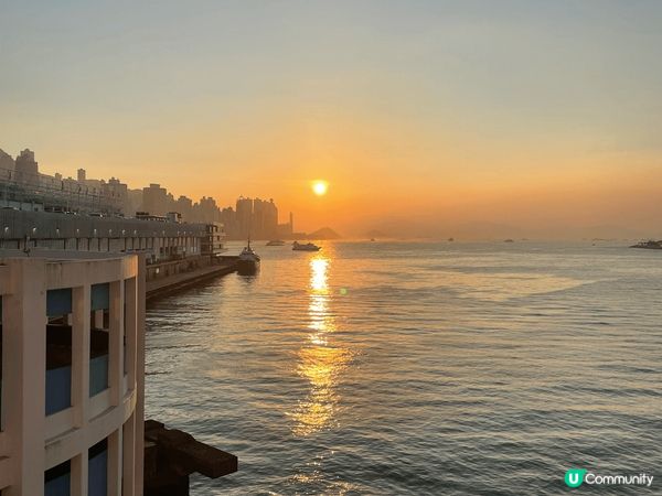 尖沙咀海港城除了多間餐廳可以睇到無敵海景外，其他海運觀點都可...