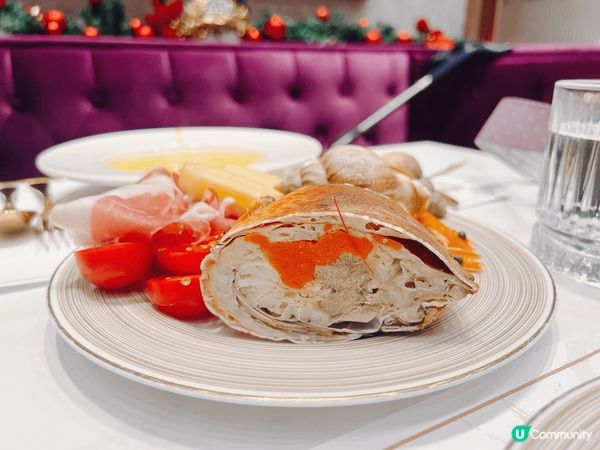 在中環吃了一頓半自助餐，