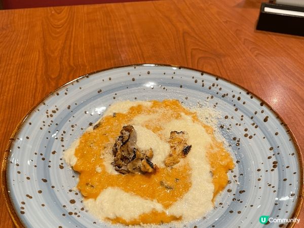 沙田grade Hyatt buffet. 啲龍蝦好好食啊。...