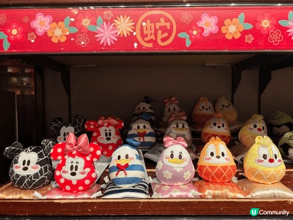 迪士尼農曆新年活動，好有新春氣氛！最啱同親友一齊扮靚靚去打卡...