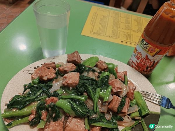 圖1：小菜晚餐～菜芯炒牛柳粒+青紅蘿蔔豬骨湯+白飯 （餐廳～...