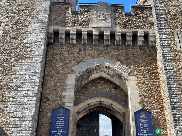 英國南部城市，古舊的卡迪夫城堡，座落於熱鬧、時尚的市區中，別...