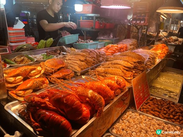 珠海夏灣夜市 大量海鮮攤檔 超大隻瀨尿蝦 夜晚掃街一流 設有...