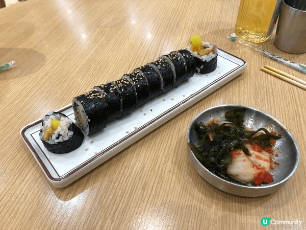 美味的韓國菜，好正！有炒年糕、紫菜飯卷、泡菜煎餅，好好味呀！...