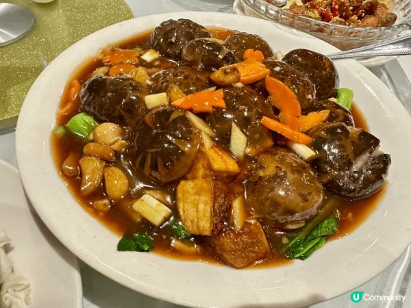 過時過節，一家人一齊食個開年飯，係最開心嘅時刻，祝願所有人新...