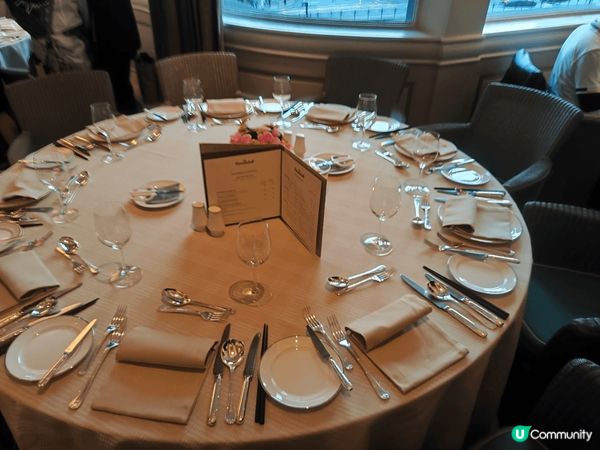 半島酒店露台餐廳自助餐！主要以靚景/質素取勝