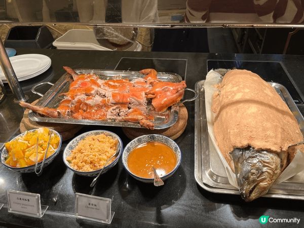 雅辰酒店自助餐，性價比高。有乳豬手、生蠔、刺身、龍蝦任食。值...