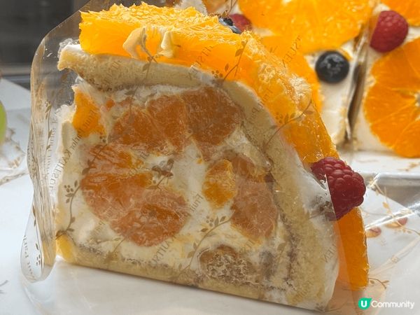 這是位於日本東京果實園甜品店，水果蛋糕好足料而且好好味，尤其...