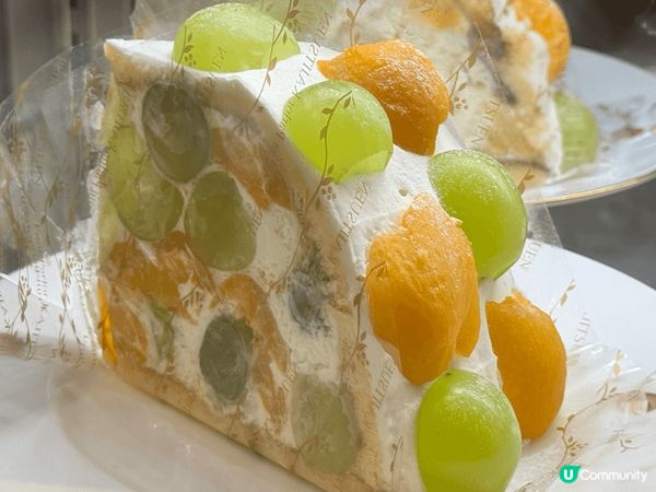 這是位於日本東京果實園甜品店，水果蛋糕好足料而且好好味，尤其...