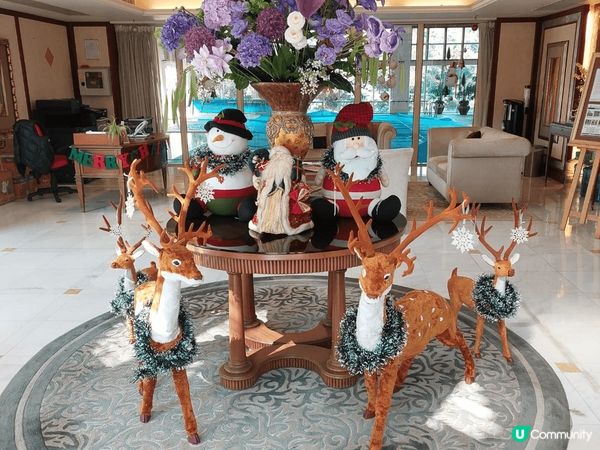 工人好有心機佈置裝飾迎聖誕，真係好有氣氛，希望人人都開開心心...