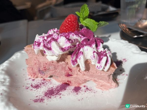 Layback Cafe & Bar 位於銅鑼灣時代廣場附近...