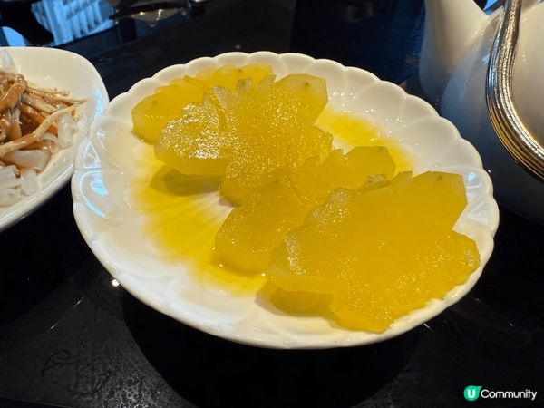 飲茶（📍上環）大部分點心好精緻，有公仔圖案既奶黃包、叉燒包、...