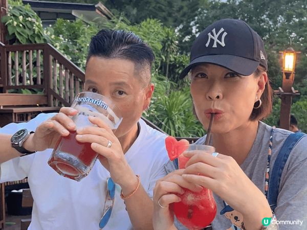 我們很喜歡到不同嘅地方嘗試好味和特色美食，鍾意去不同打卡熱點...