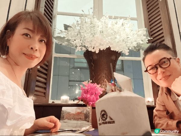 我們很喜歡到不同嘅地方嘗試好味和特色美食，鍾意去不同打卡熱點...