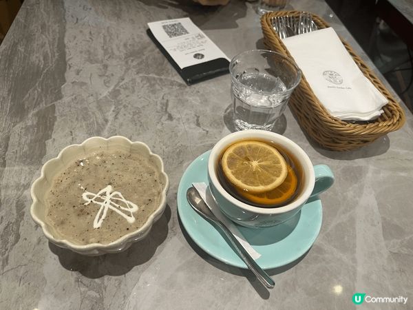 @ # 我想同您試飲蘋果玉桂蜂蜜酒，上星期六晚同我老Best...