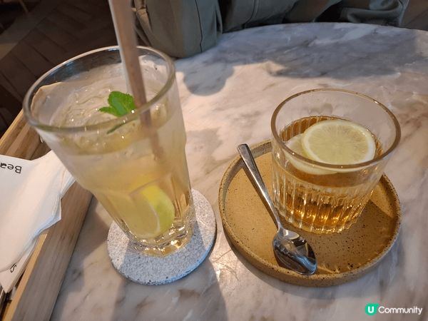 兩人今天午餐選擇了很久沒光顧過的Beans，雖然lunch ...