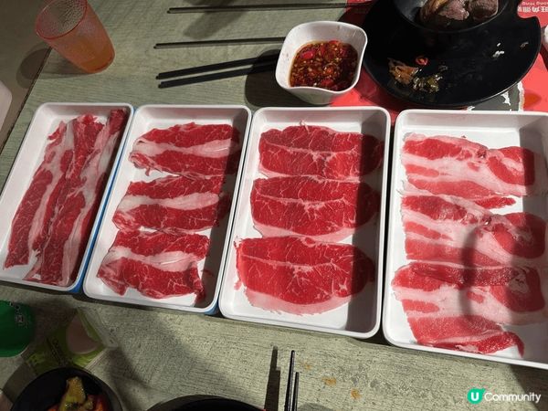 生日去咗馬辣慶祝，都幾抵食，食足2個半鐘, 肉類係任食，牛肉...