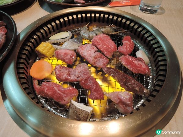 1. 這是在Sdyney Fish Market 買的海鮮﹕...