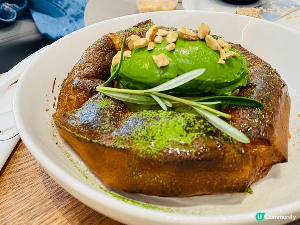 今次去左深圳打卡點《山池》試甜品同咖啡。我地食左