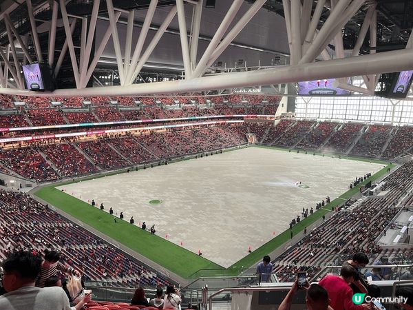 啟德體育園內有個場館，旁邊亦有多個購物中心，不同的餐廳更方便...