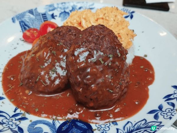 挽肉，日式拉面，沙嗲牛肉面