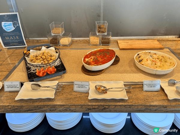 享受了美味的一頓自助餐，無論是食物品質，熱度及擺放都很細緻，...