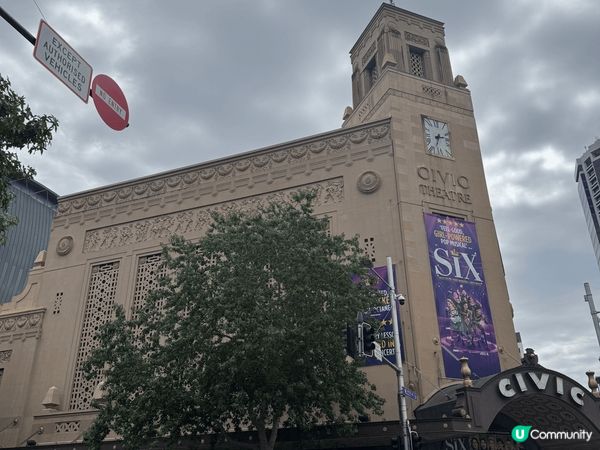 新西蘭北島是自駕遊的好去處。大自然風光, 上山下海都會令你樂...