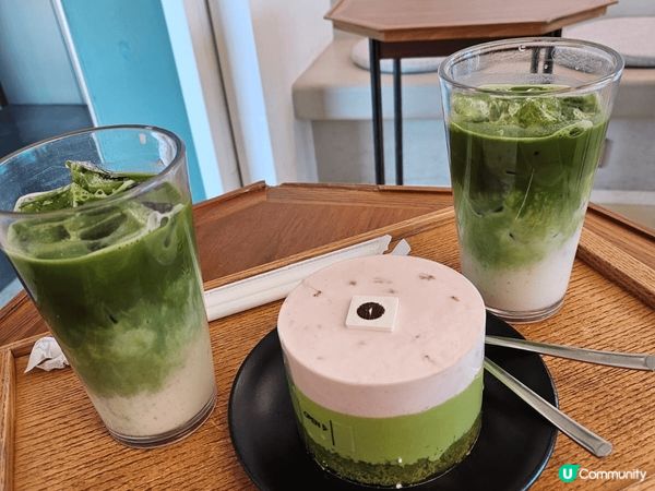 春季最好去韓國北村韓屋村，那裏充滿特色韓屋，而且很多咖啡店，...