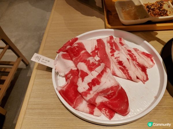 火鍋是好多人都喜歡吃的。這間好鍋日子有不同湯底選擇，這個是藥...