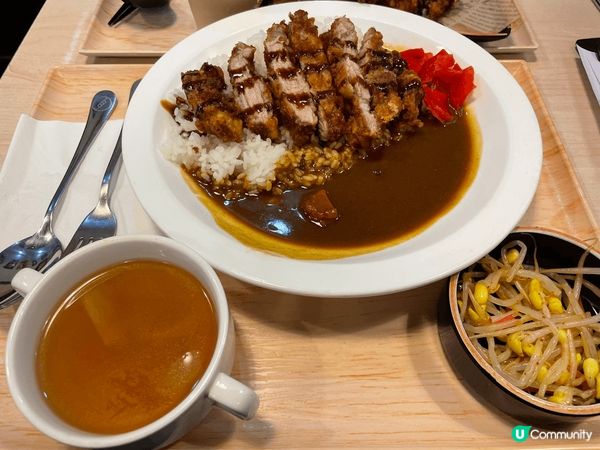 灣仔食咖哩，見到都好多人排隊，價錢算親民，入去一試，但可能係...