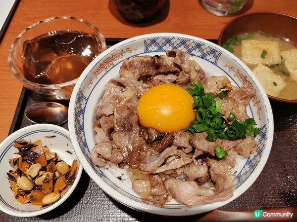 簡單 傳統 溫暖 是一個好滿足的飽腹。