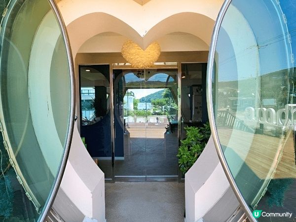 江華島Amoene Cafe以傾斜建築設計而聞名，吸引無數人...