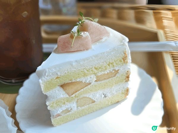 江華島Amoene Cafe以傾斜建築設計而聞名，吸引無數人...