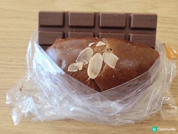 去北海道，一定要行Royce朱古力博物館，入面有特色朱古力同...