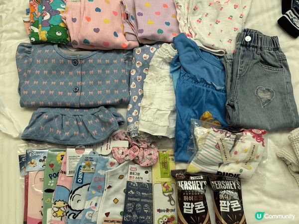 韓國首爾，係一個購物天堂，去5日就買足5日，童裝由其是女仔衫...